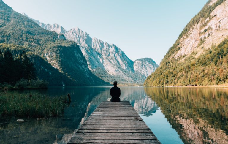 10 Calming Mindfulness Quotes to Relieve Stress